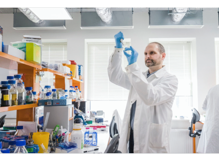 Międzynarodowy Instytut Mechanizmów i Maszyn Molekularnych